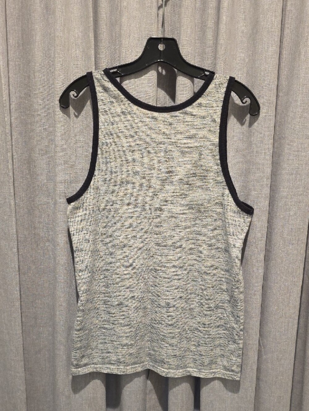 Hollister Grey Marl Heather Tank with Black Trim - Picture 5 of 13